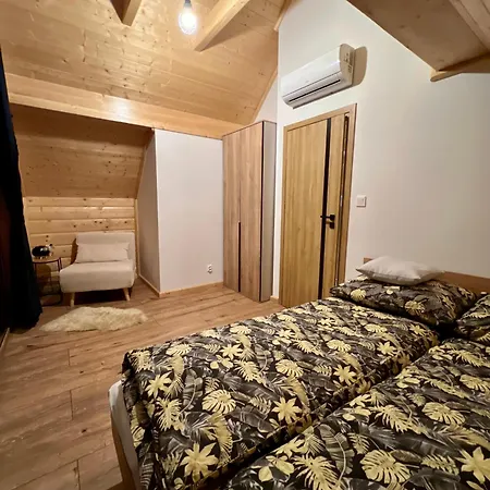 Marcinówka - Górski W Gorcach Domek alpejski *